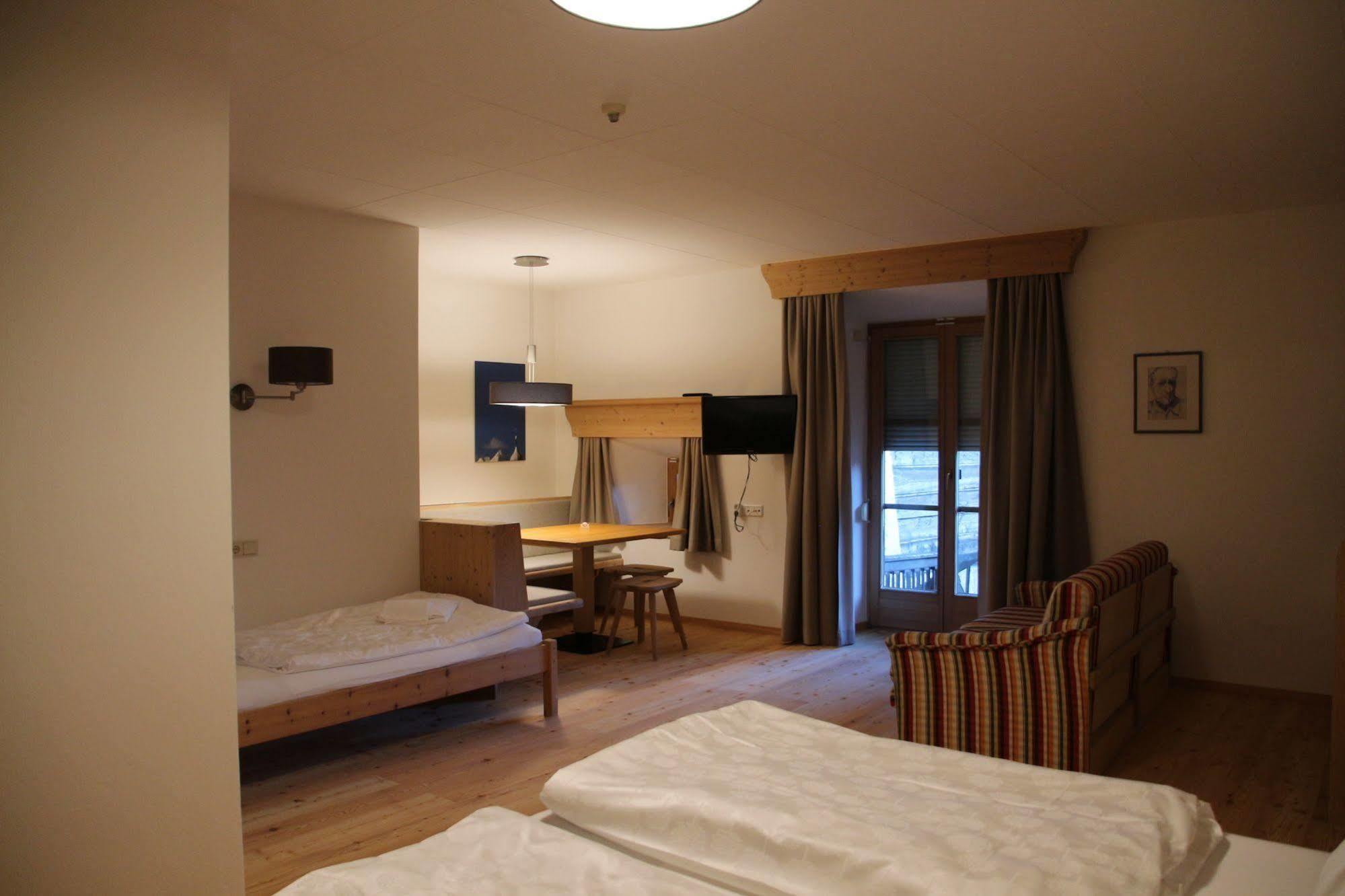 Hotel Greif Маллес-Веноста Экстерьер фото